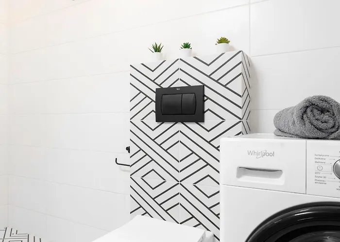 Stylowy Na Zupniczej 23 Z Garazem Blisko Wschodnia Warsaw