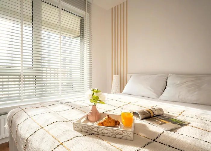 Stylowy Na Zupniczej 23 Z Garazem Blisko Wschodnia Warsaw