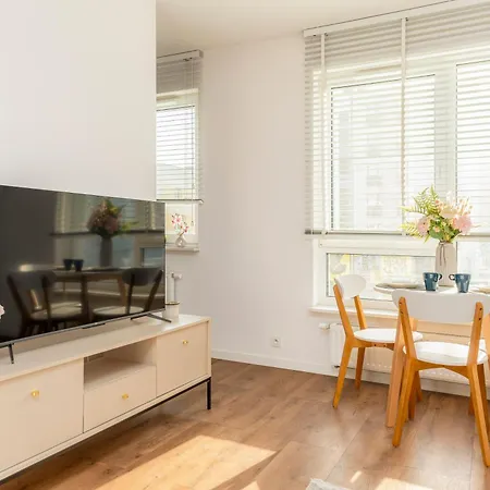 Appartement Stylowy Na Zupniczej 23 Z Garazem Blisko Wschodnia Varsovie